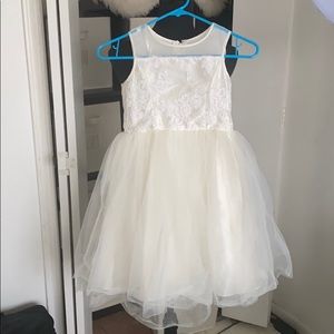 DAVIDS BRIDAL GIRLS DRESS